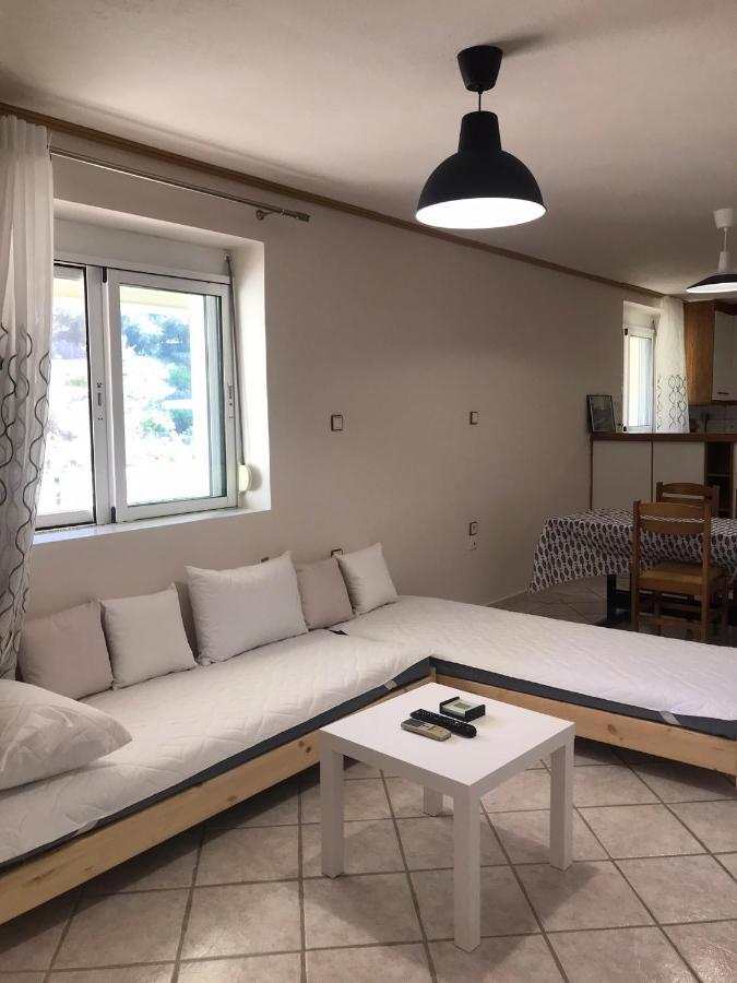 Ag Apartment Igoumenitsa Exteriör bild